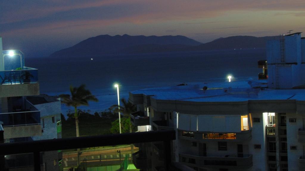 Apartamento Cabo Frio Praia Do Forte, 50M Praia Exterior foto